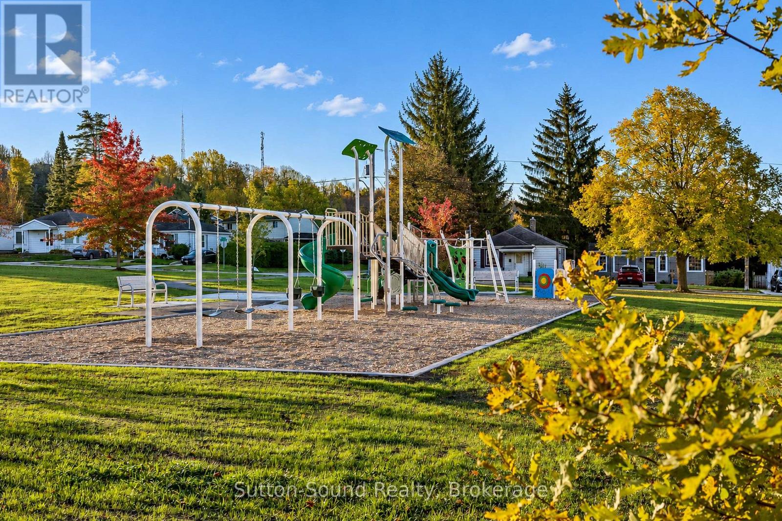 720 5th St East Street E, Owen Sound, Ontario  N4K 1E5 - Photo 3 - X14101158