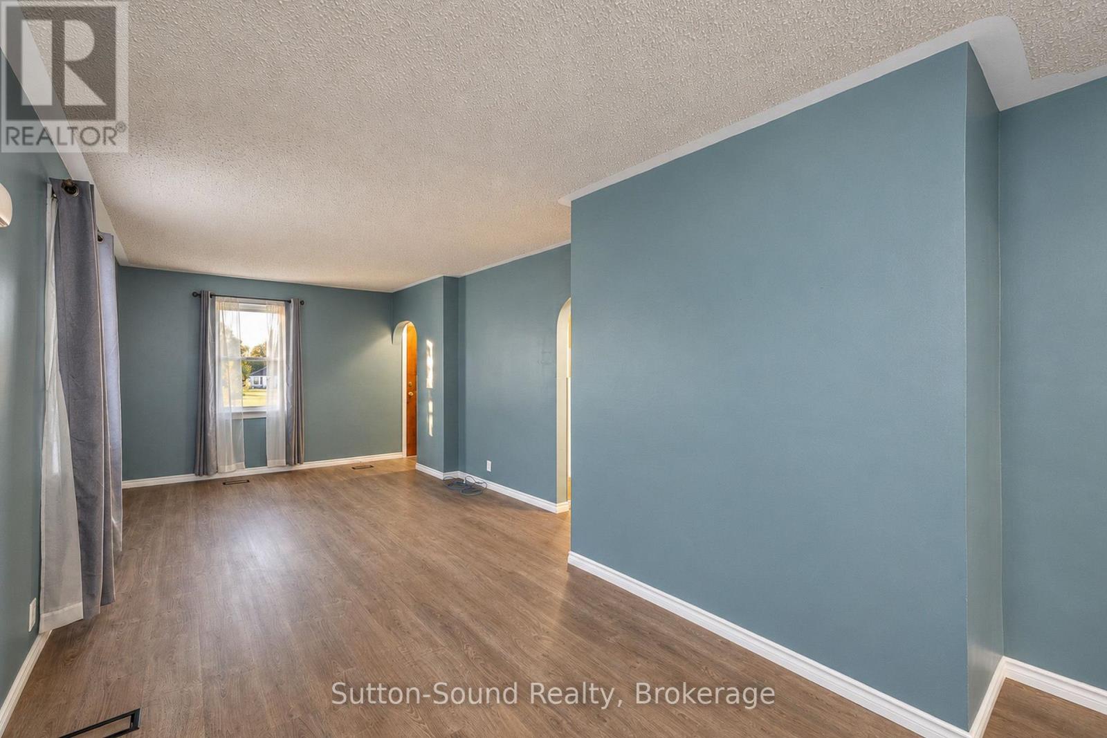 720 5th St East Street E, Owen Sound, Ontario  N4K 1E5 - Photo 9 - X14101158