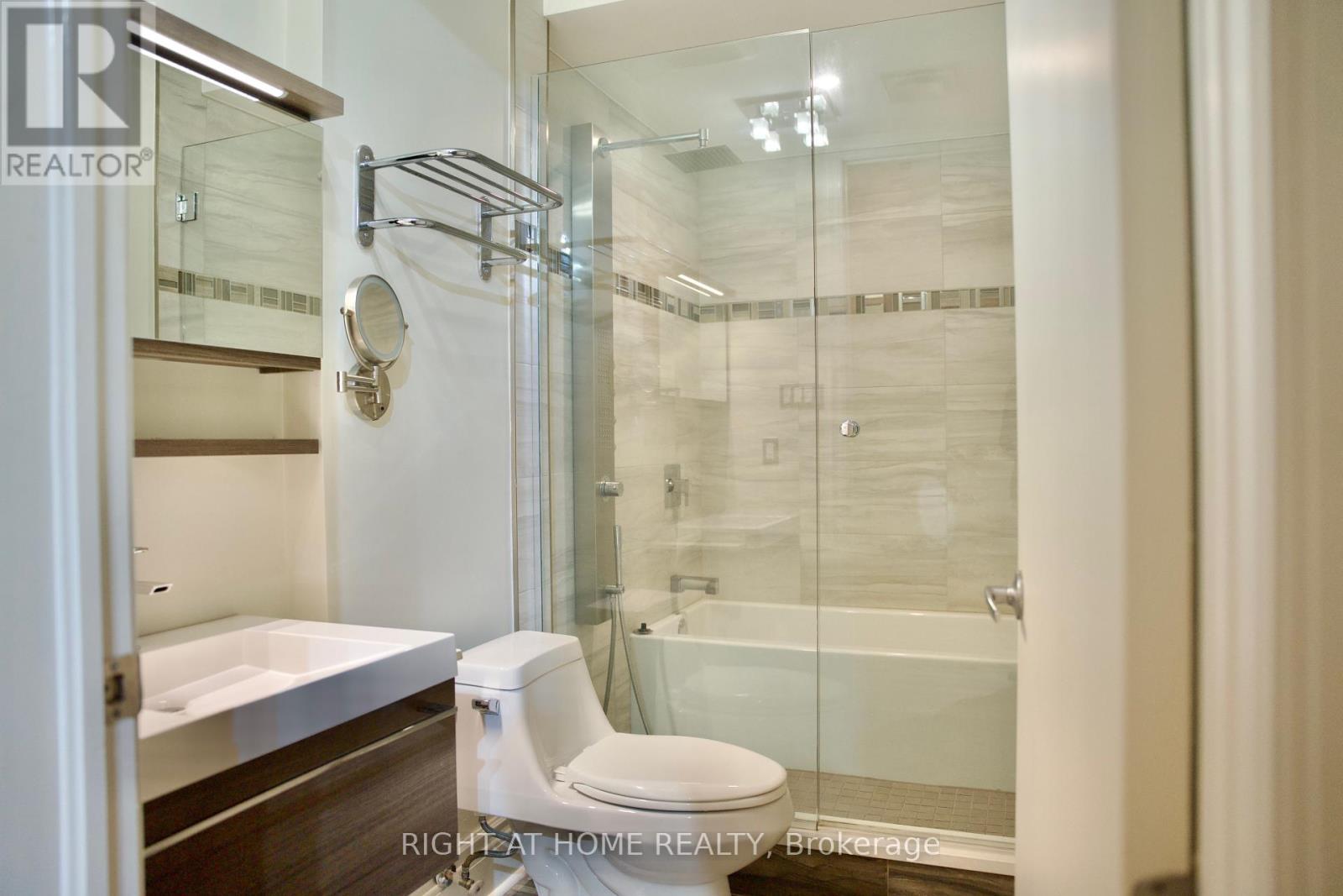 109 - 400 Mcleod Street, Ottawa, Ontario  K2P 1A6 - Photo 13 - X13604040