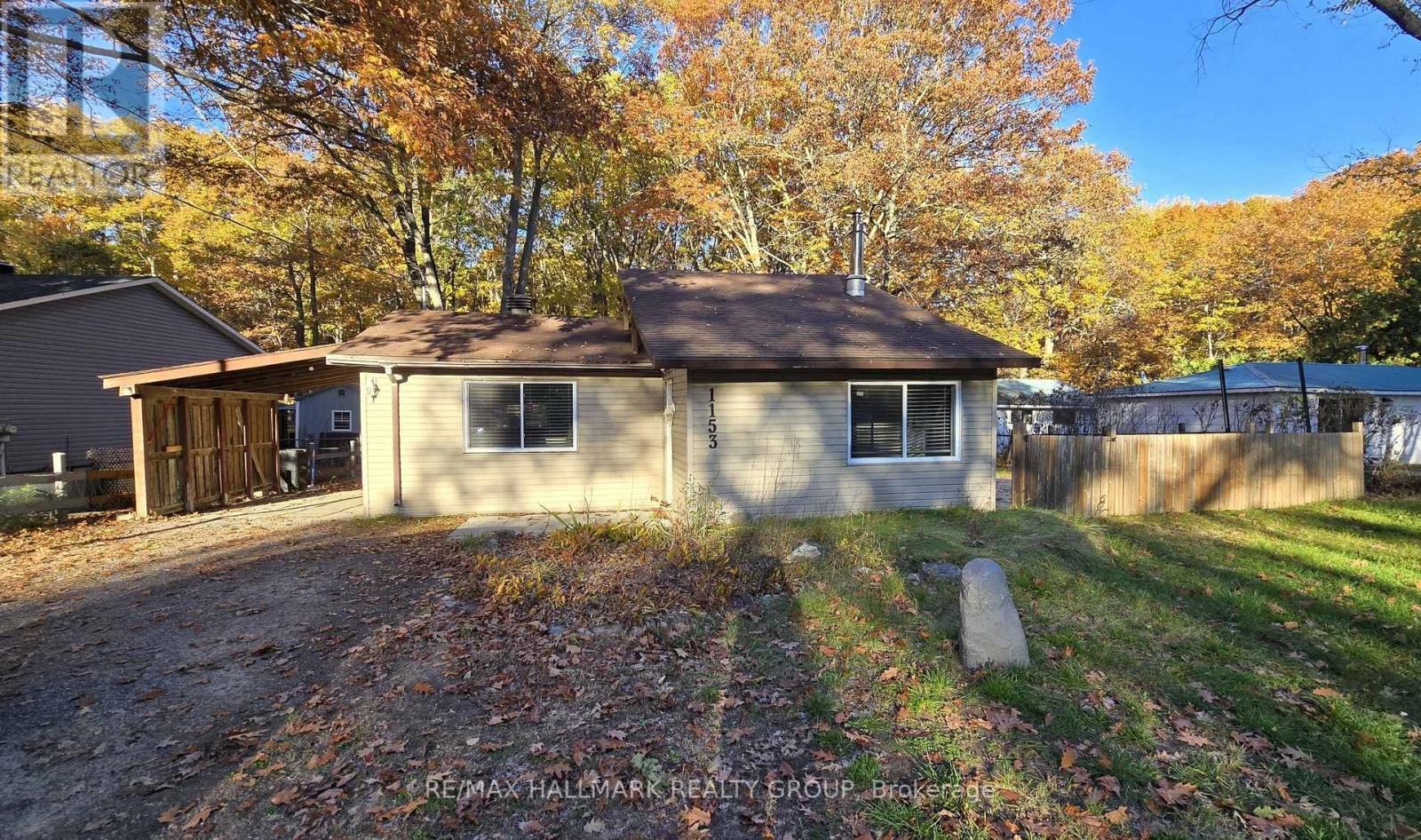 1153 BAYVIEW DRIVE, Ottawa, Ontario