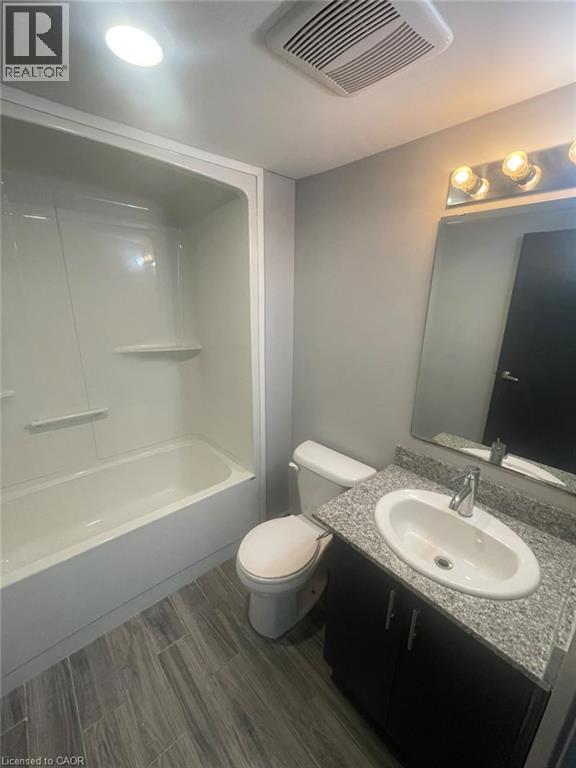 275 Larch Street Unit# F513, Waterloo, Ontario  N2L 0J3 - Photo 6 - 40872567