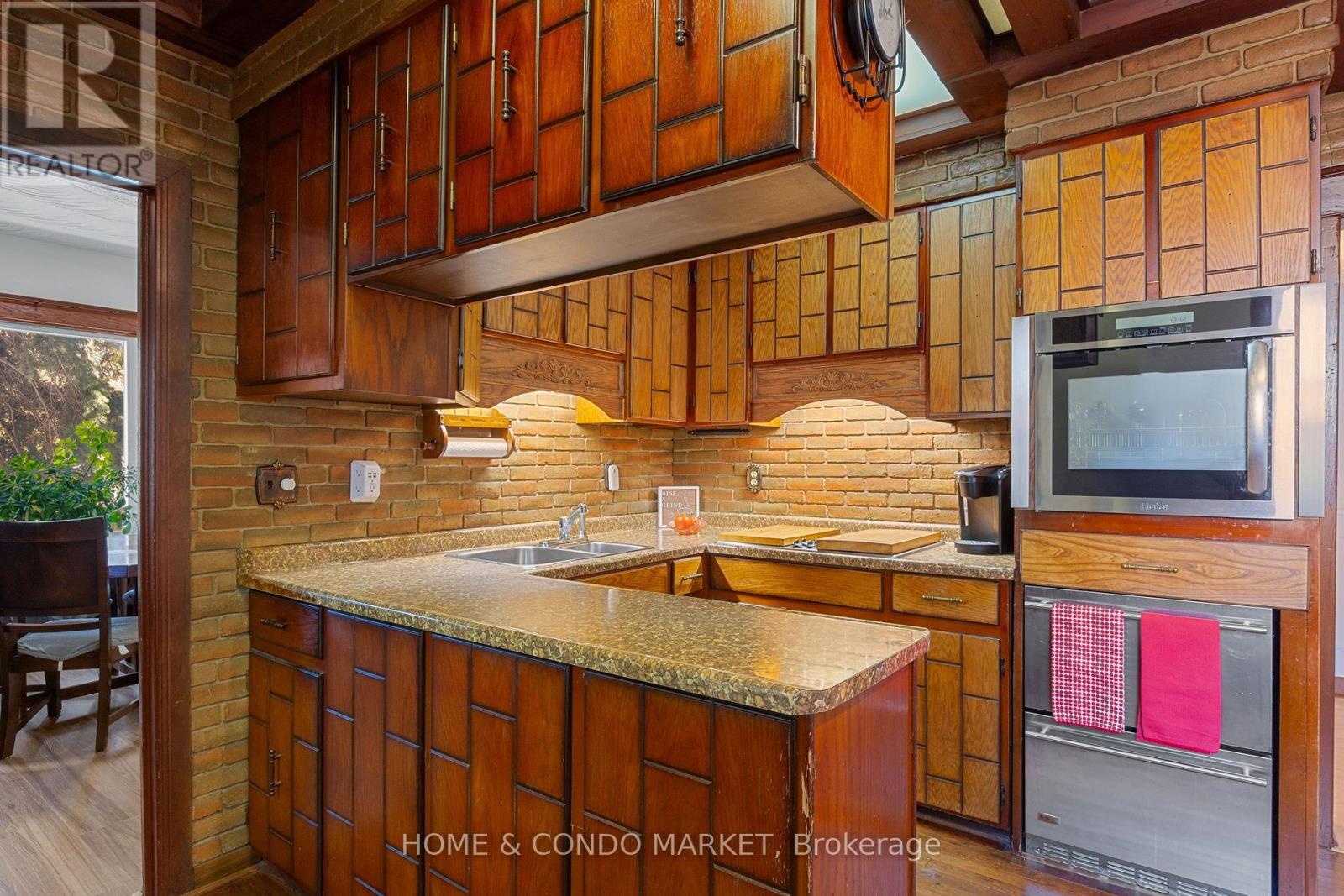 164 Brookside Drive, Toronto, Ontario  M4E 2M4 - Photo 15 - E14101084