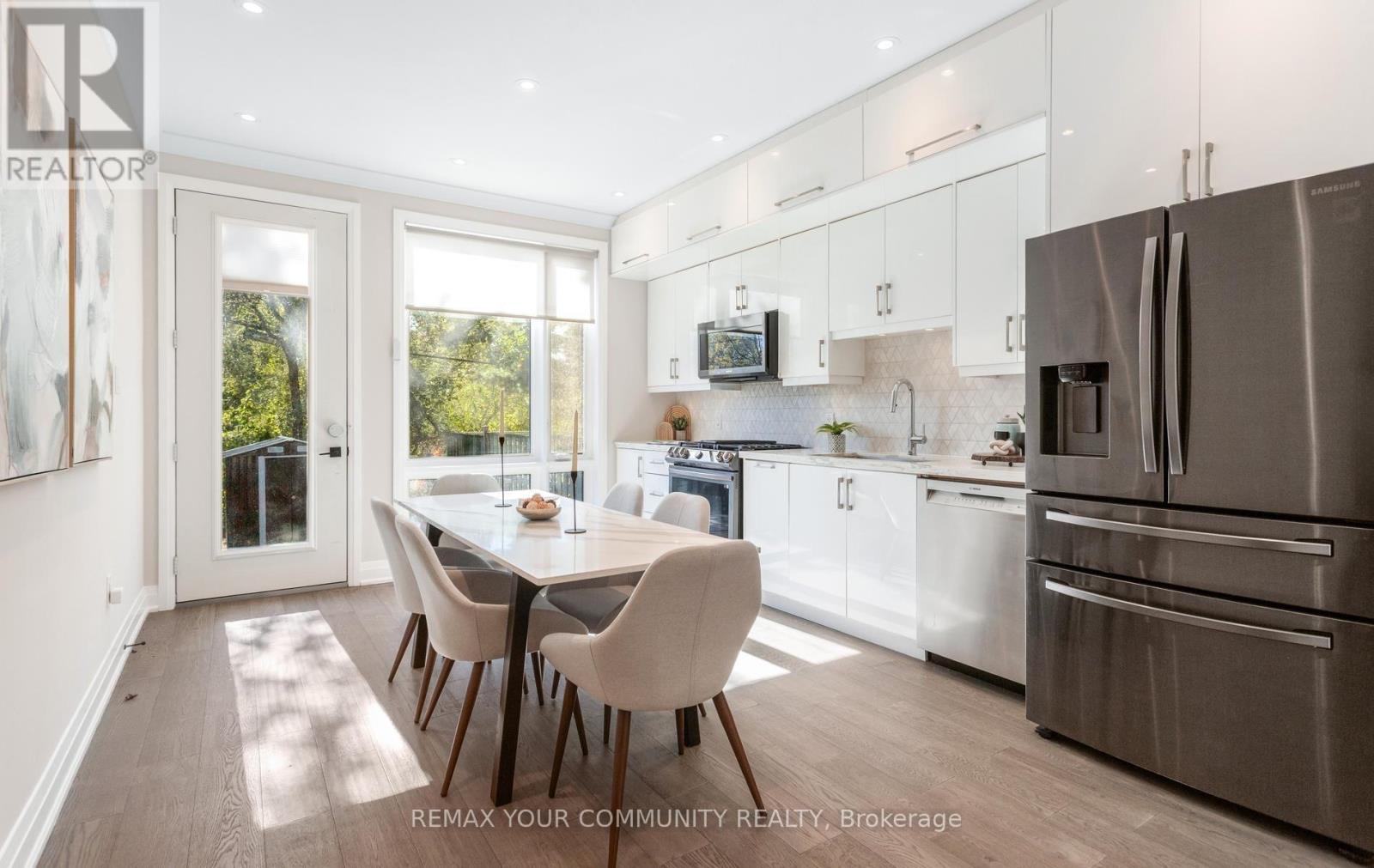 159 Boultbee Avenue, Toronto, Ontario  M4J 1B4 - Photo 9 - E14101168