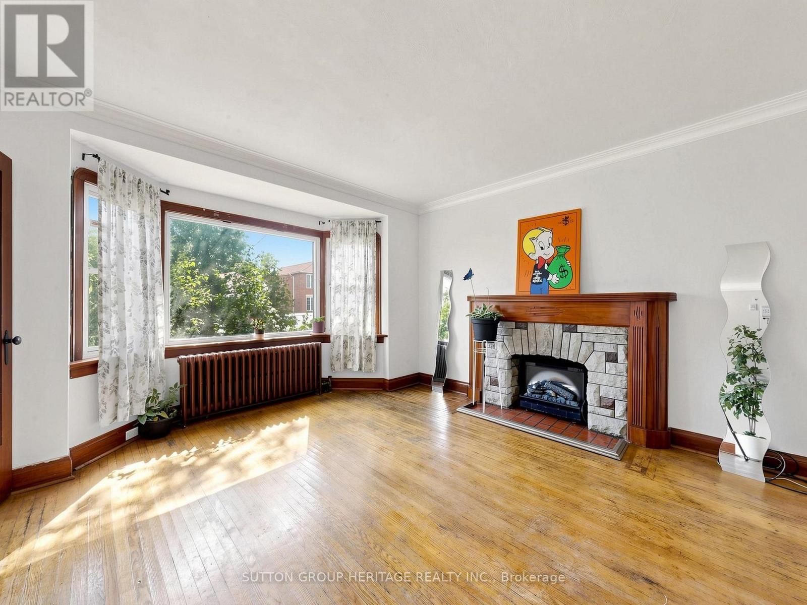 248 Westwood Avenue, Toronto, Ontario  M4J 2H4 - Photo 6 - E14101172