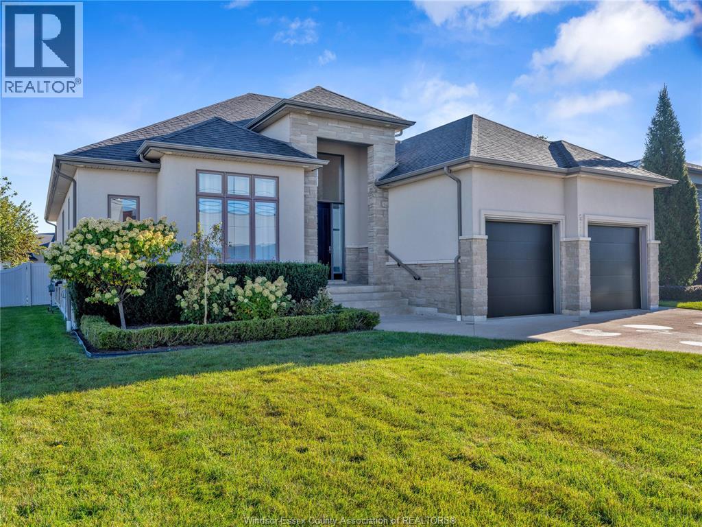 211 ROBSON ROAD, Leamington, Ontario