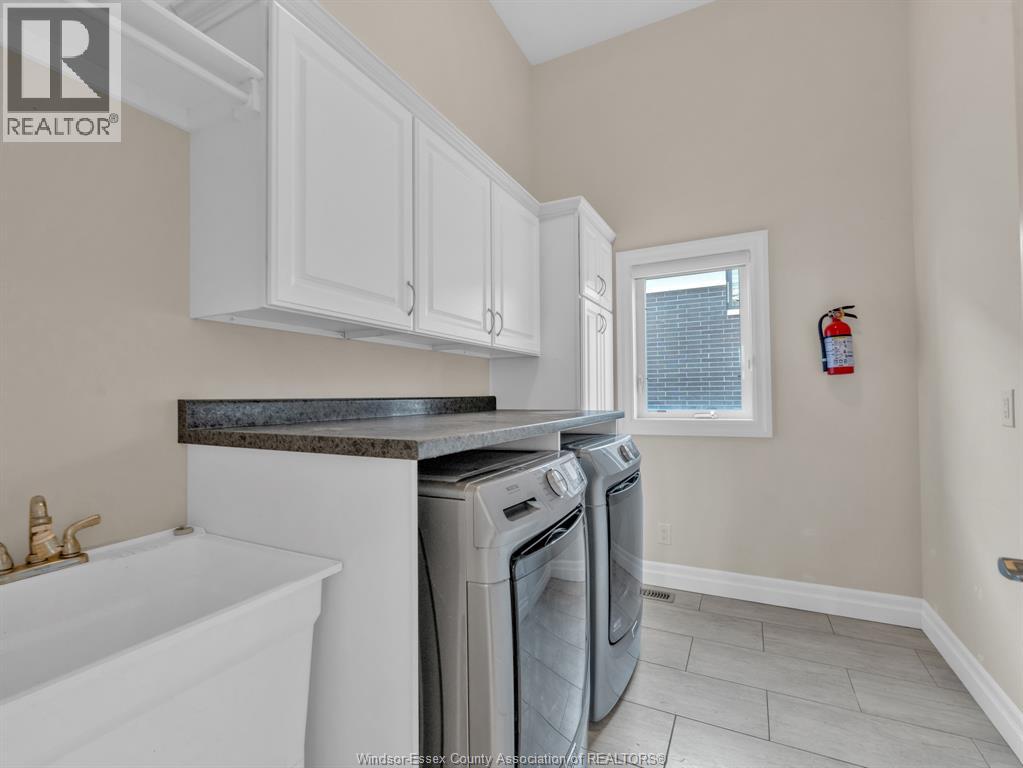 211 Robson Road, Leamington, Ontario  N8H 5R2 - Photo 24 - 26025850