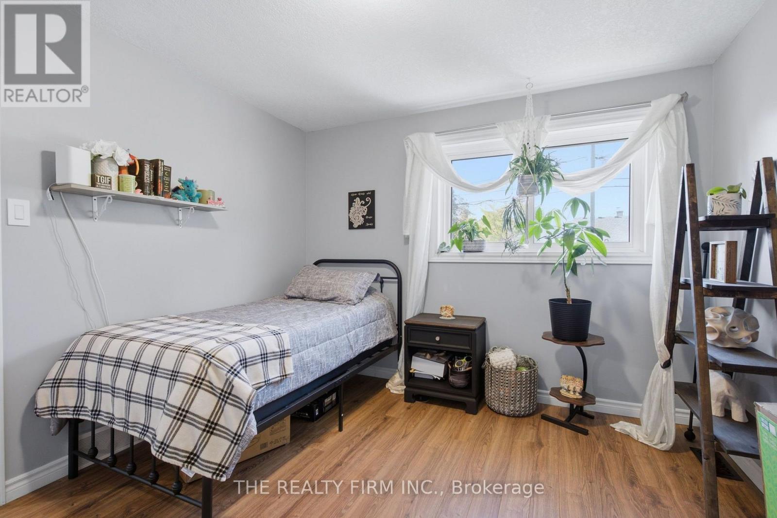 25 Queenston Crescent, London East, Ontario  N5W 1N7 - Photo 19 - X14101104