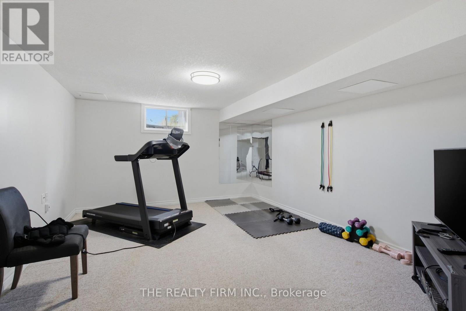 25 Queenston Crescent, London East, Ontario  N5W 1N7 - Photo 24 - X14101104