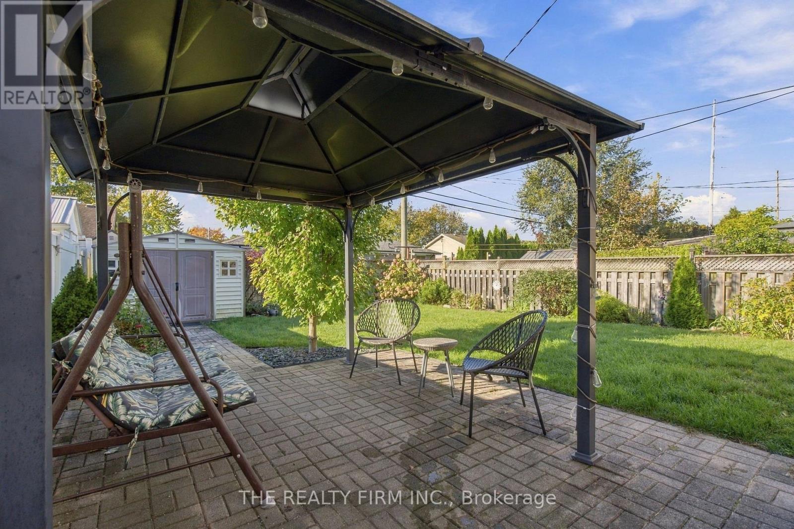 25 Queenston Crescent, London East, Ontario  N5W 1N7 - Photo 32 - X14101104