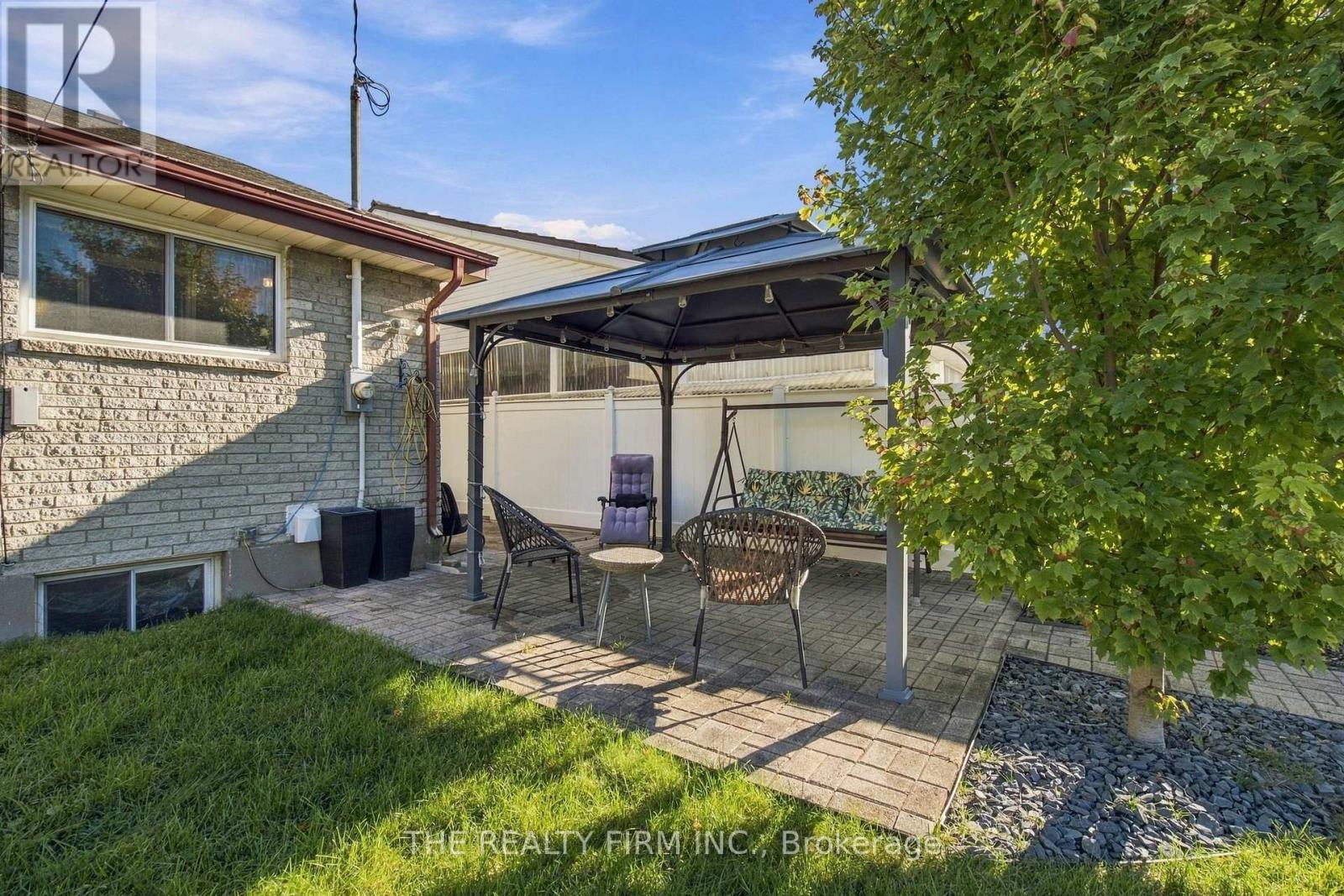 25 Queenston Crescent, London East, Ontario  N5W 1N7 - Photo 33 - X14101104