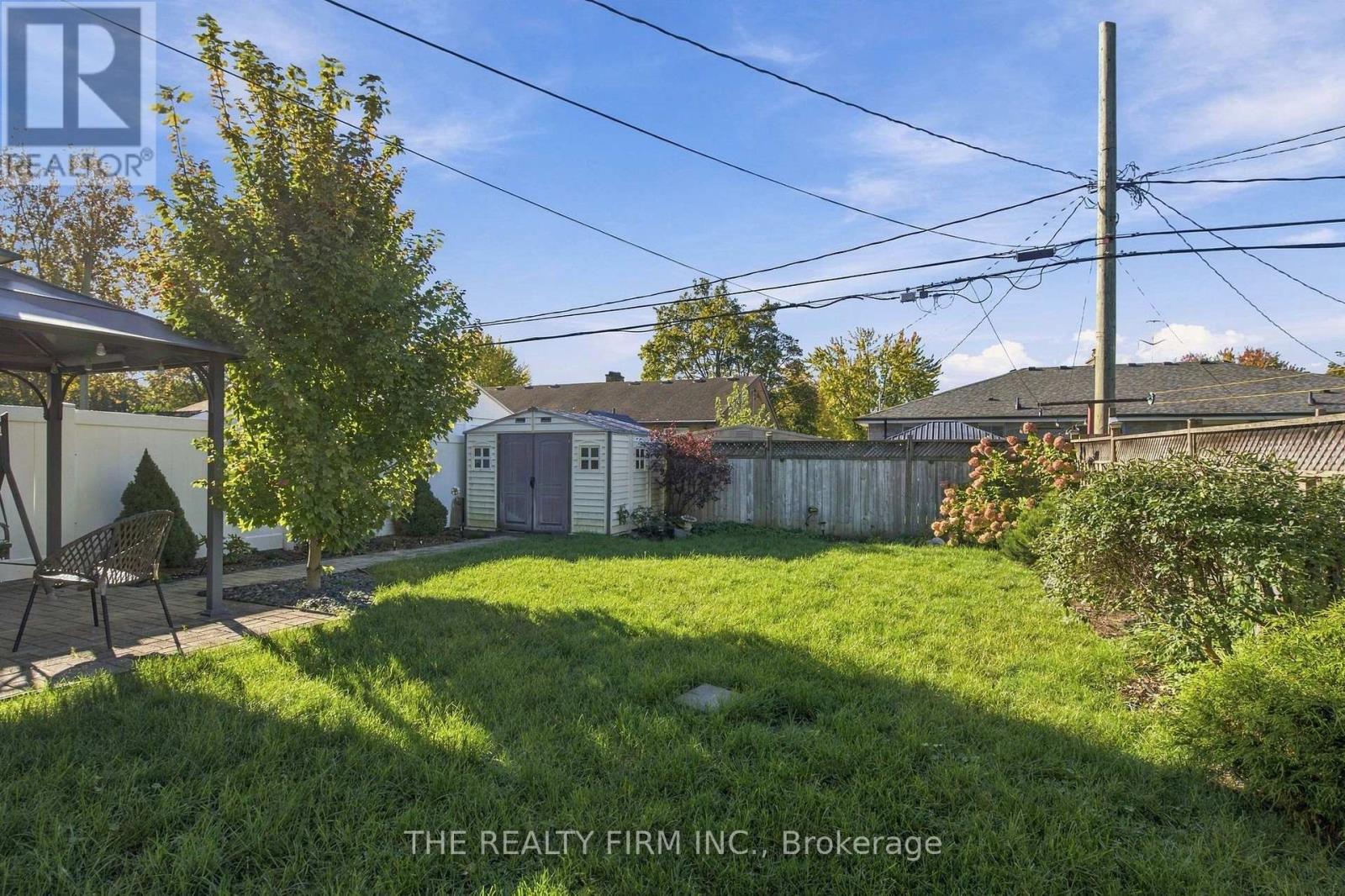 25 Queenston Crescent, London East, Ontario  N5W 1N7 - Photo 35 - X14101104