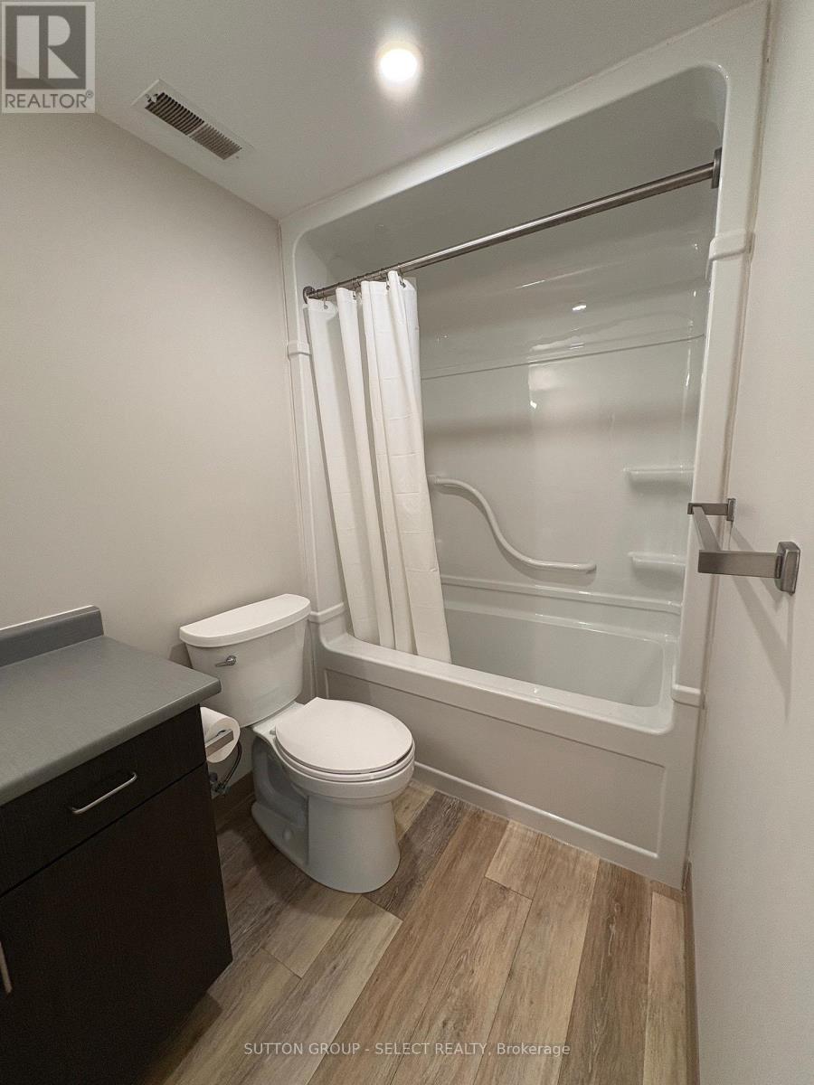 810 - 99 Pond Mills Road, London South (South J), Ontario  N5Z 3X3 - Photo 5 - X14101140