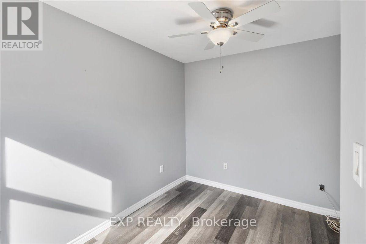 30 Glenwood Avenue, London East, Ontario  N5Z 2P8 - Photo 7 - X14101160