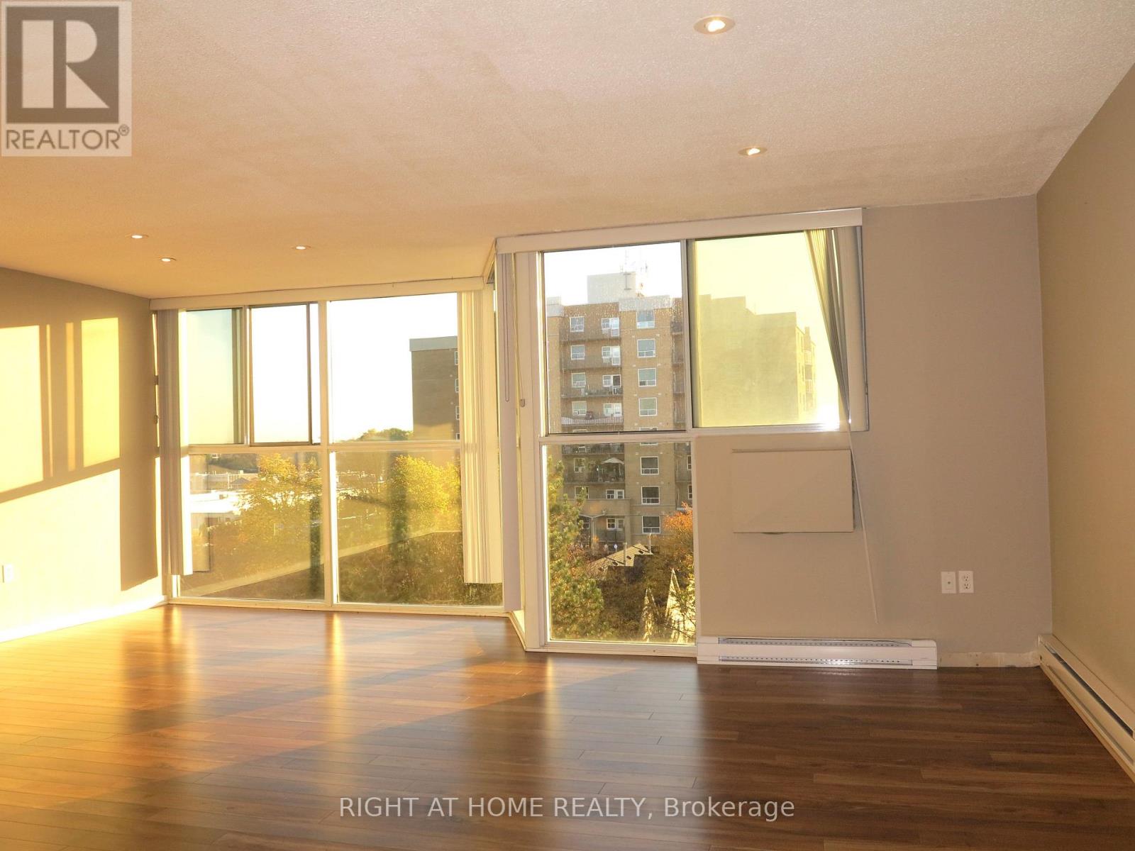 610 - 127 Belmont Drive, London South, Ontario  N6J 4J7 - Photo 5 - X14101208