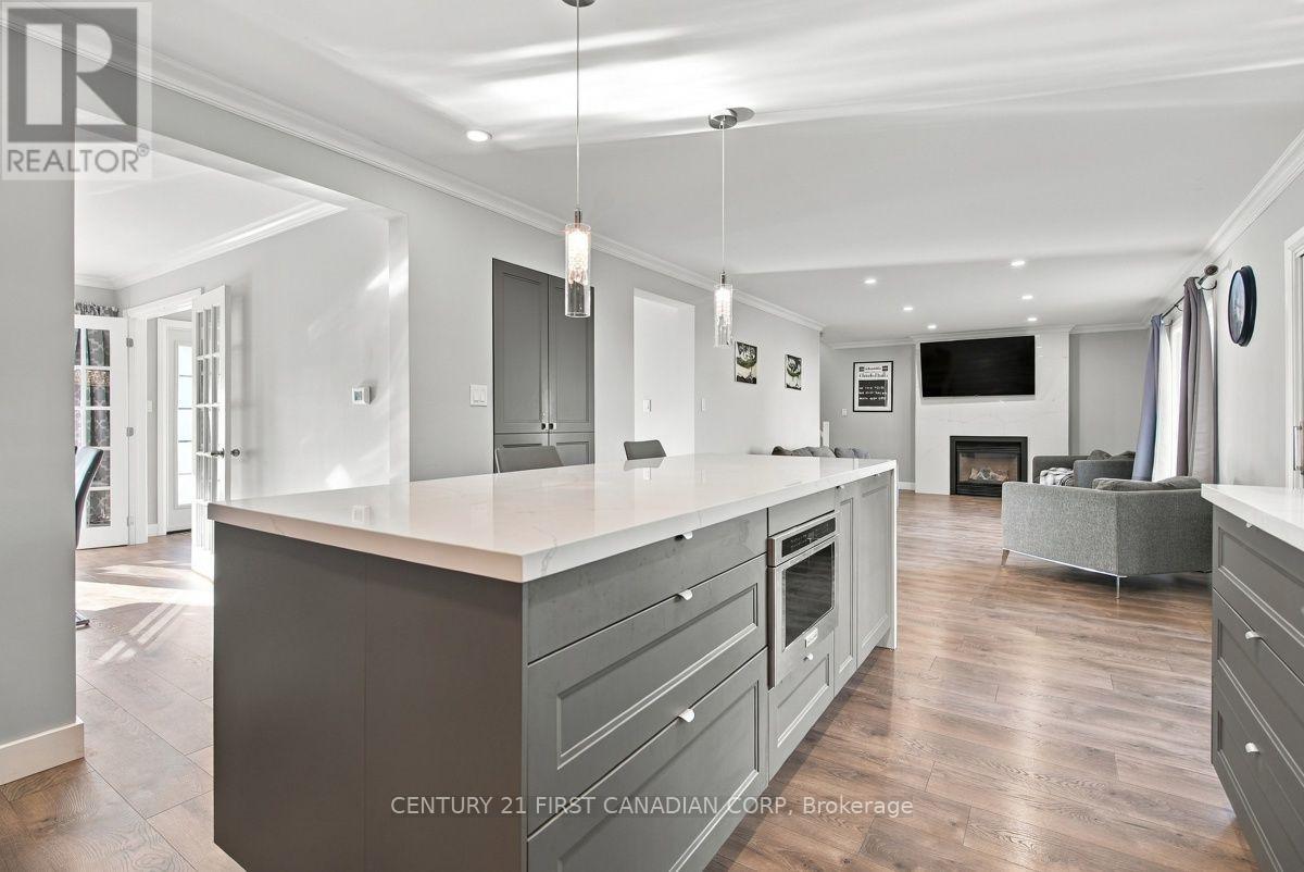 334 Plane Tree Drive, London North, Ontario  N6G 5J2 - Photo 12 - X14101214