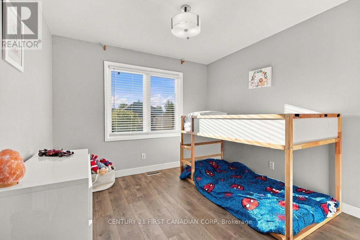 334 Plane Tree Drive, London North, Ontario  N6G 5J2 - Photo 27 - X14101214