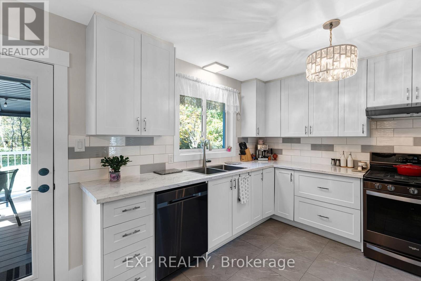 4 Burbank Circle, Adjala-Tosorontio (Everett), Ontario  L0M 1J0 - Photo 13 - N14101102