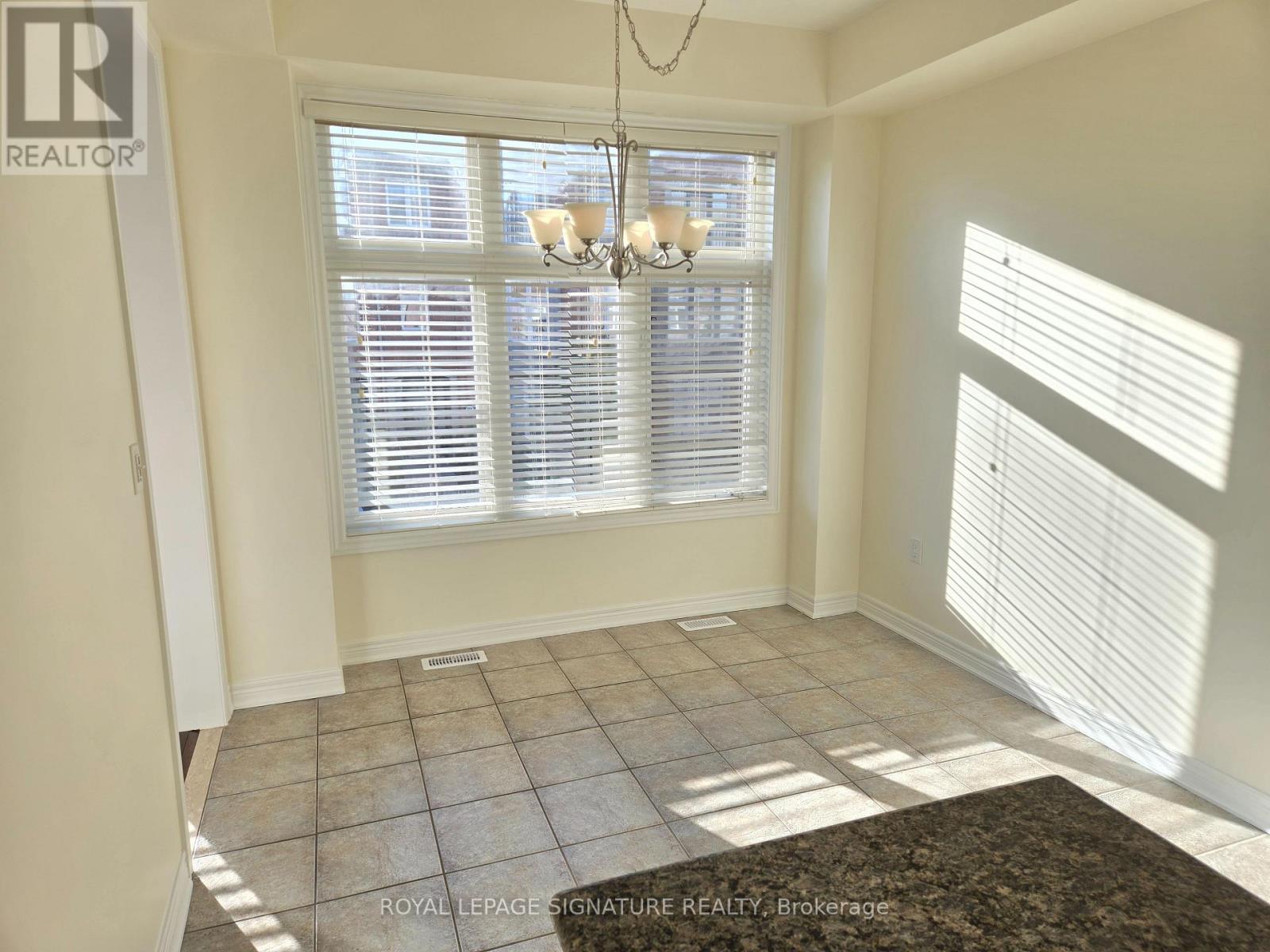 26 Helen Street, Vaughan, Ontario  L4L 3S3 - Photo 13 - N14101128