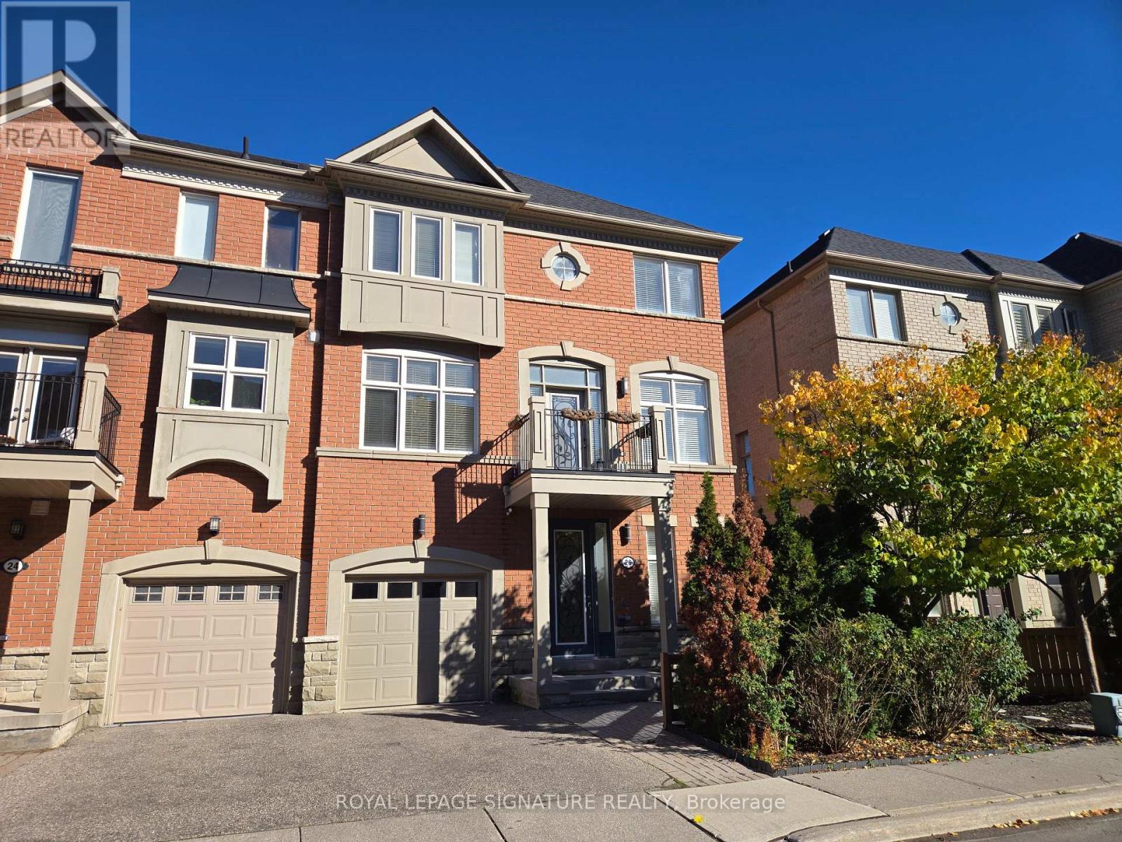 26 Helen Street, Vaughan, Ontario  L4L 3S3 - Photo 2 - N14101128