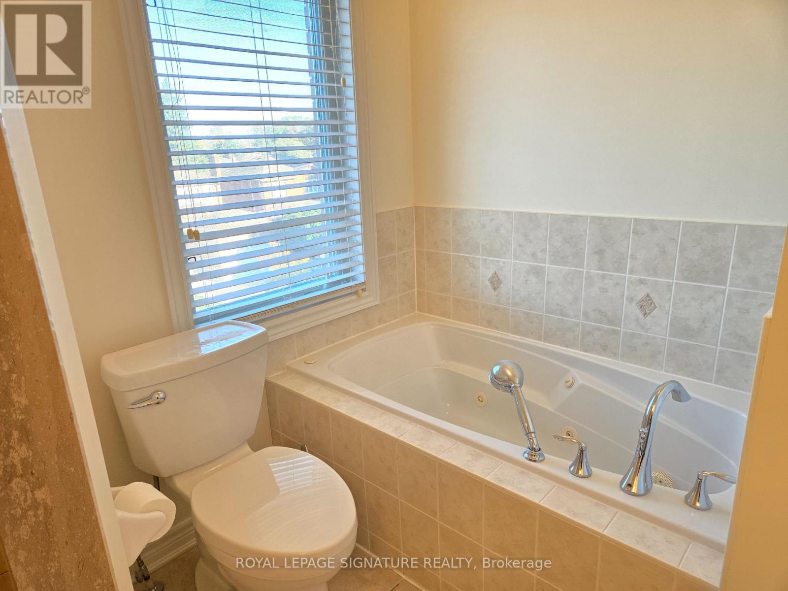26 Helen Street, Vaughan, Ontario  L4L 3S3 - Photo 21 - N14101128