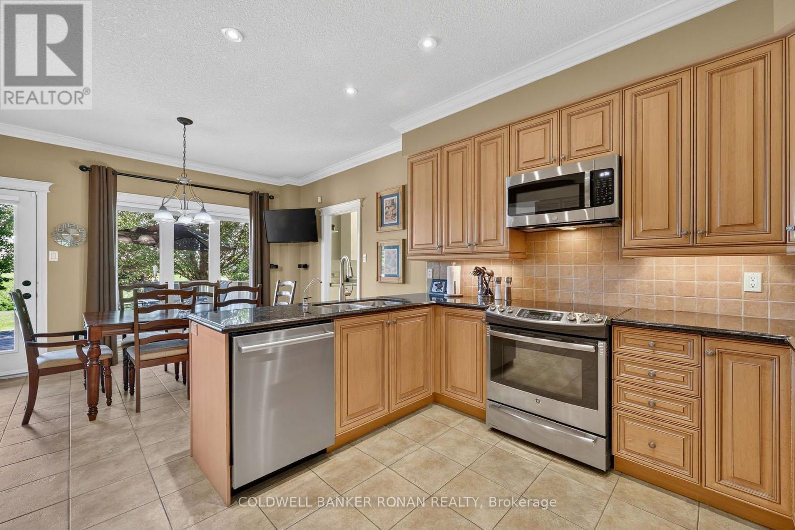128 Denney Drive, Essa (Baxter), Ontario  L0M 1B1 - Photo 12 - N14101192