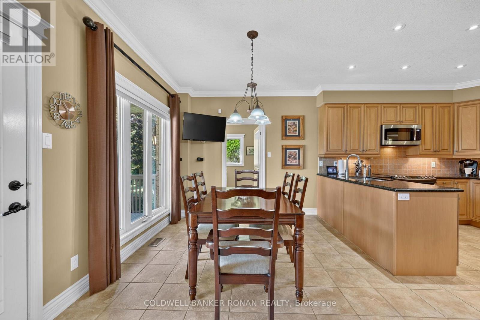 128 Denney Drive, Essa (Baxter), Ontario  L0M 1B1 - Photo 8 - N14101192