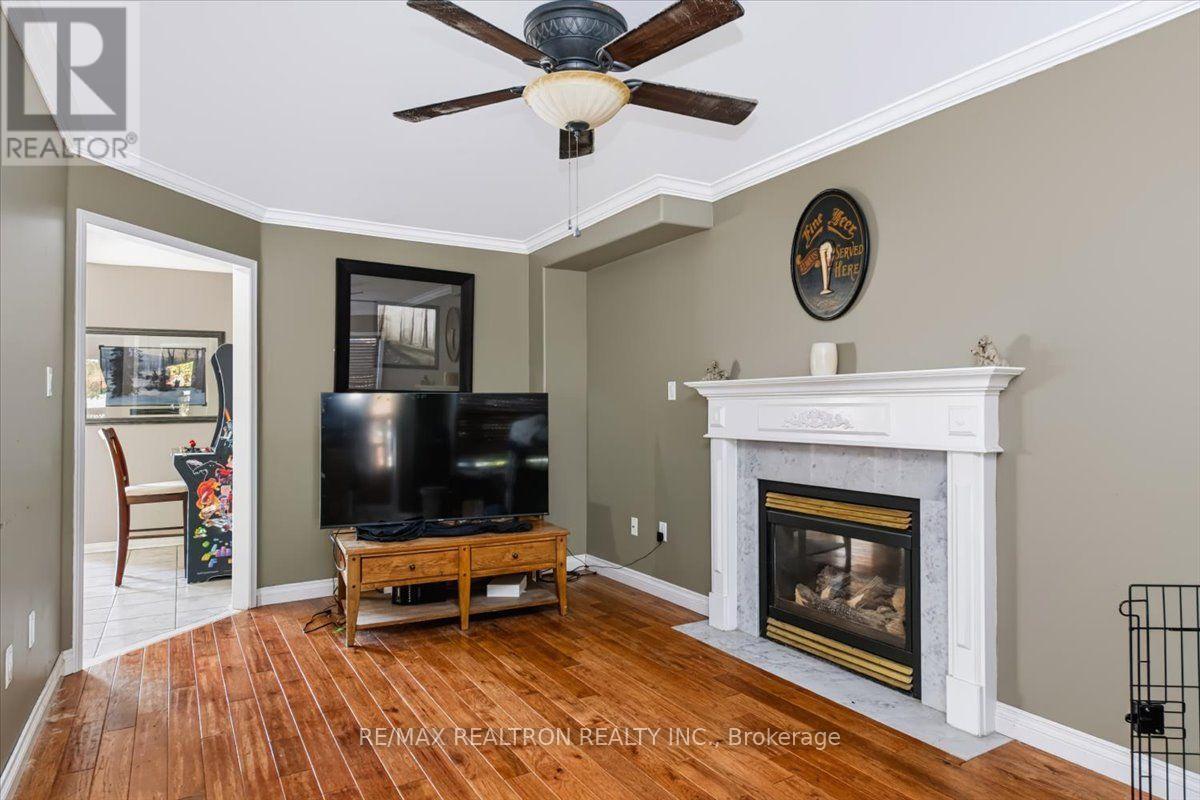5 Widgeon Street, Barrie, Ontario  L4N 8W7 - Photo 11 - S14101150
