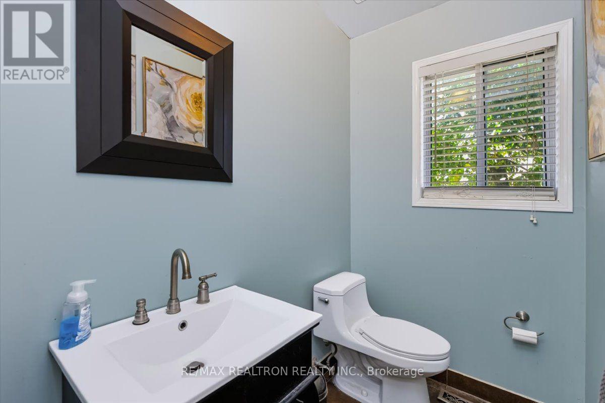 5 Widgeon Street, Barrie, Ontario  L4N 8W7 - Photo 13 - S14101150