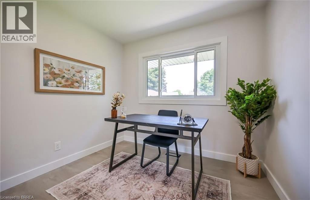 14 Pembroke Avenue Unit# Upper, Brantford, Ontario  N3R 5B4 - Photo 12 - 40872444