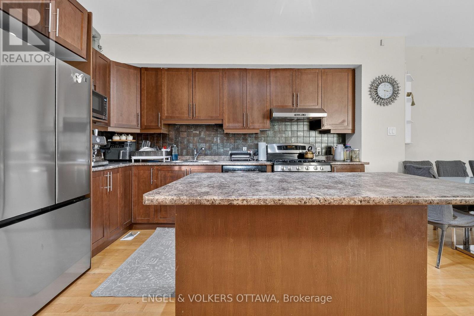 210 Stedman Street, Ottawa, Ontario  K1T 0B6 - Photo 8 - X14101132