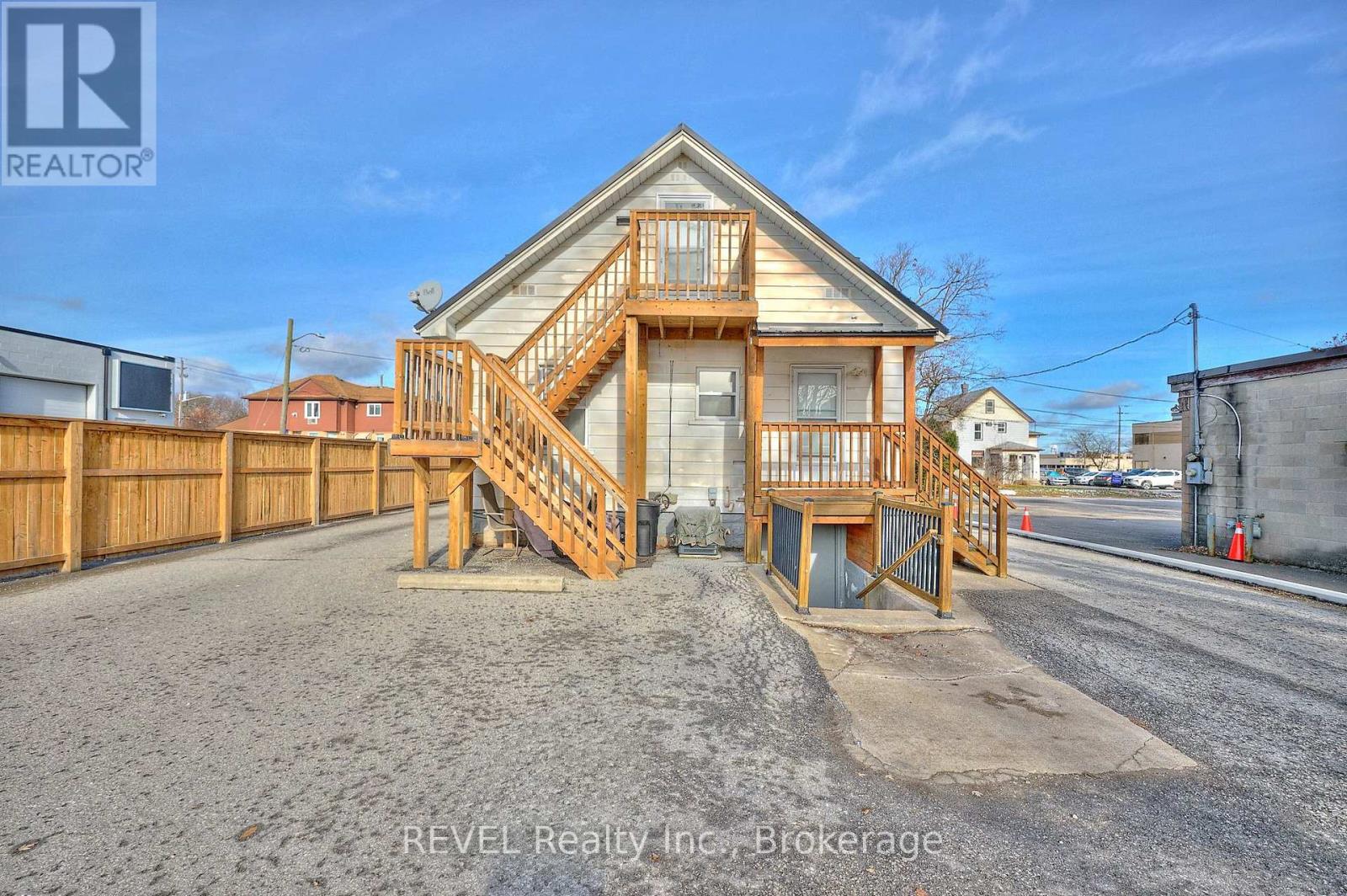 BASEMENT - UNIT 3 - 6172 WILLIAM STREET, Niagara Falls, Ontario