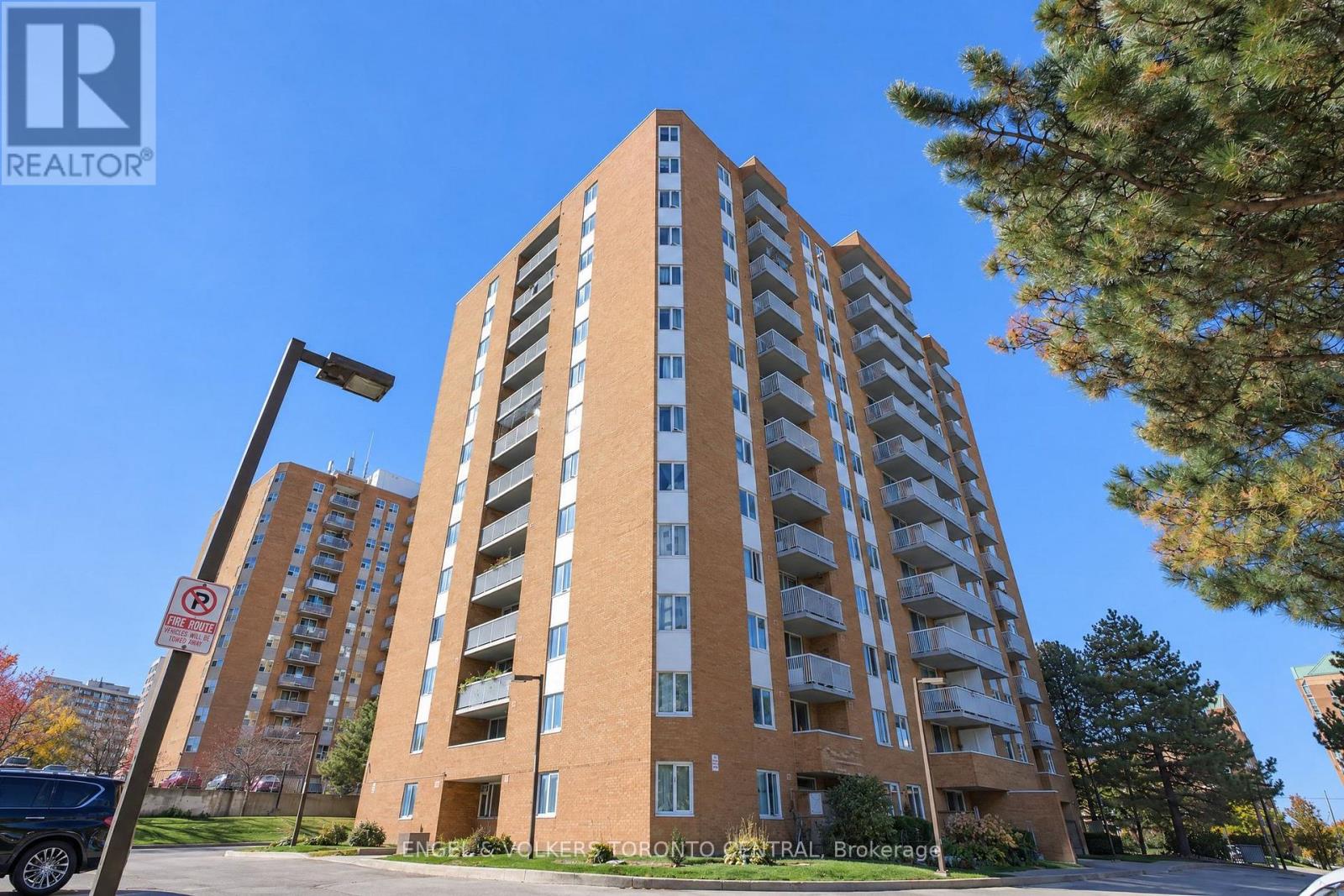 606 - 15 Sewells Road, Toronto, Ontario  M1B 3V7 - Photo 2 - E13238012