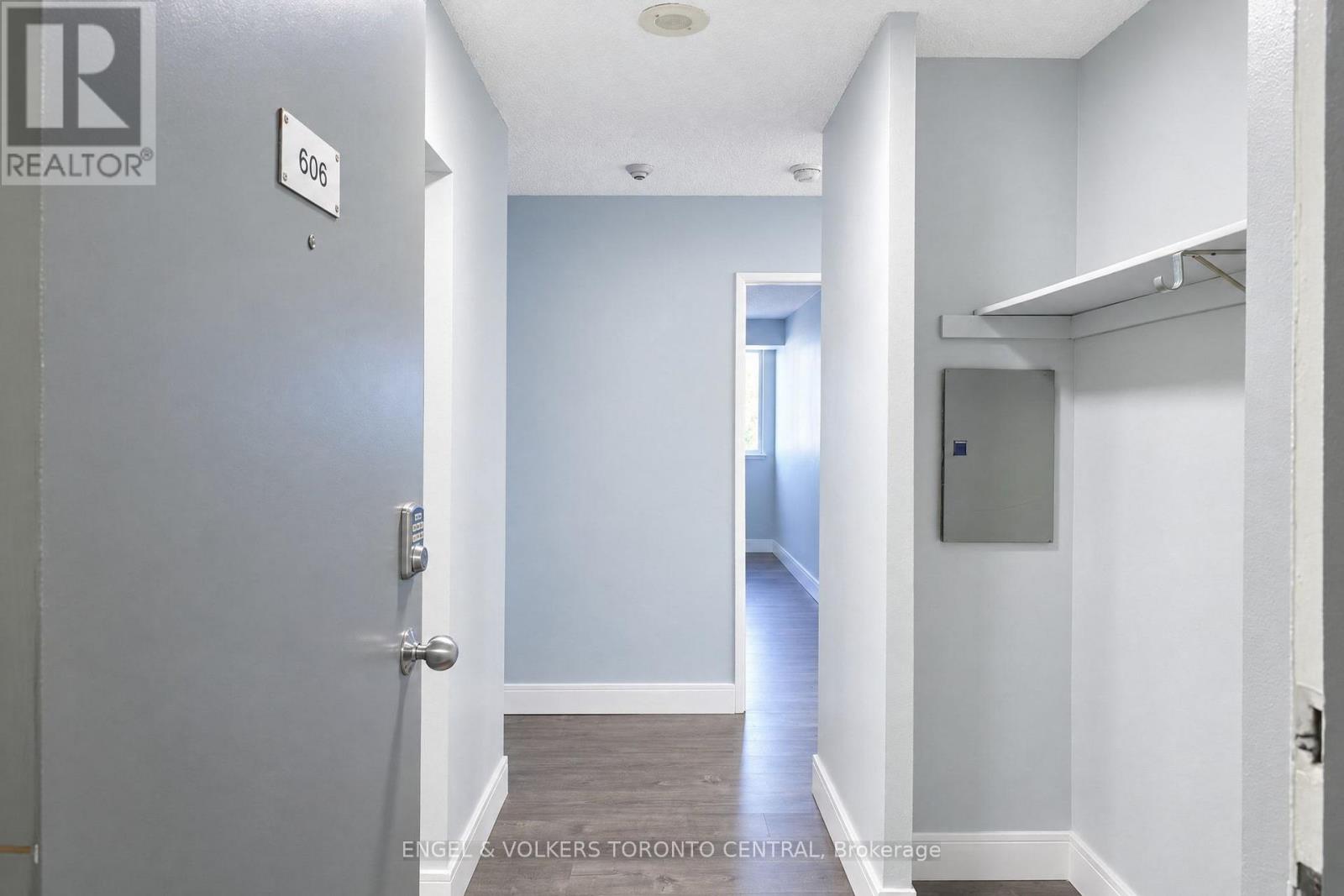 606 - 15 Sewells Road, Toronto, Ontario  M1B 3V7 - Photo 5 - E13238012