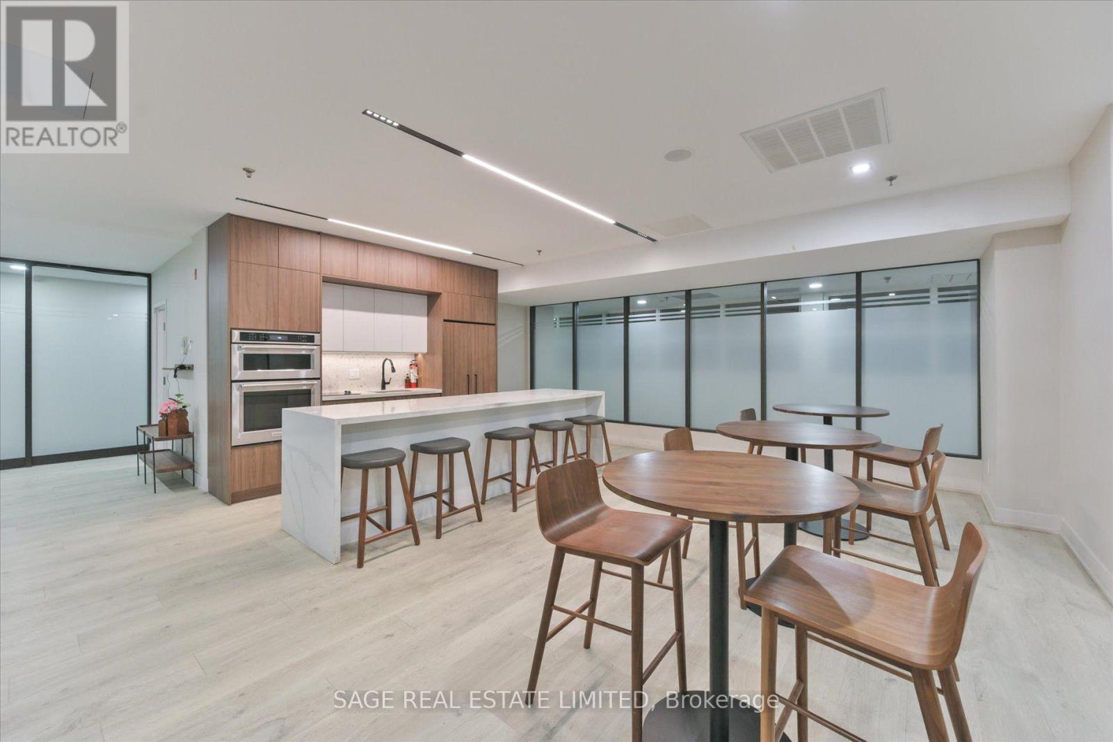 846 - 24 Southport Street, Toronto, Ontario  M6S 4Z1 - Photo 31 - W14101112