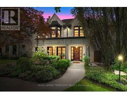 99 DUNEDIN DRIVE, Toronto, Ontario