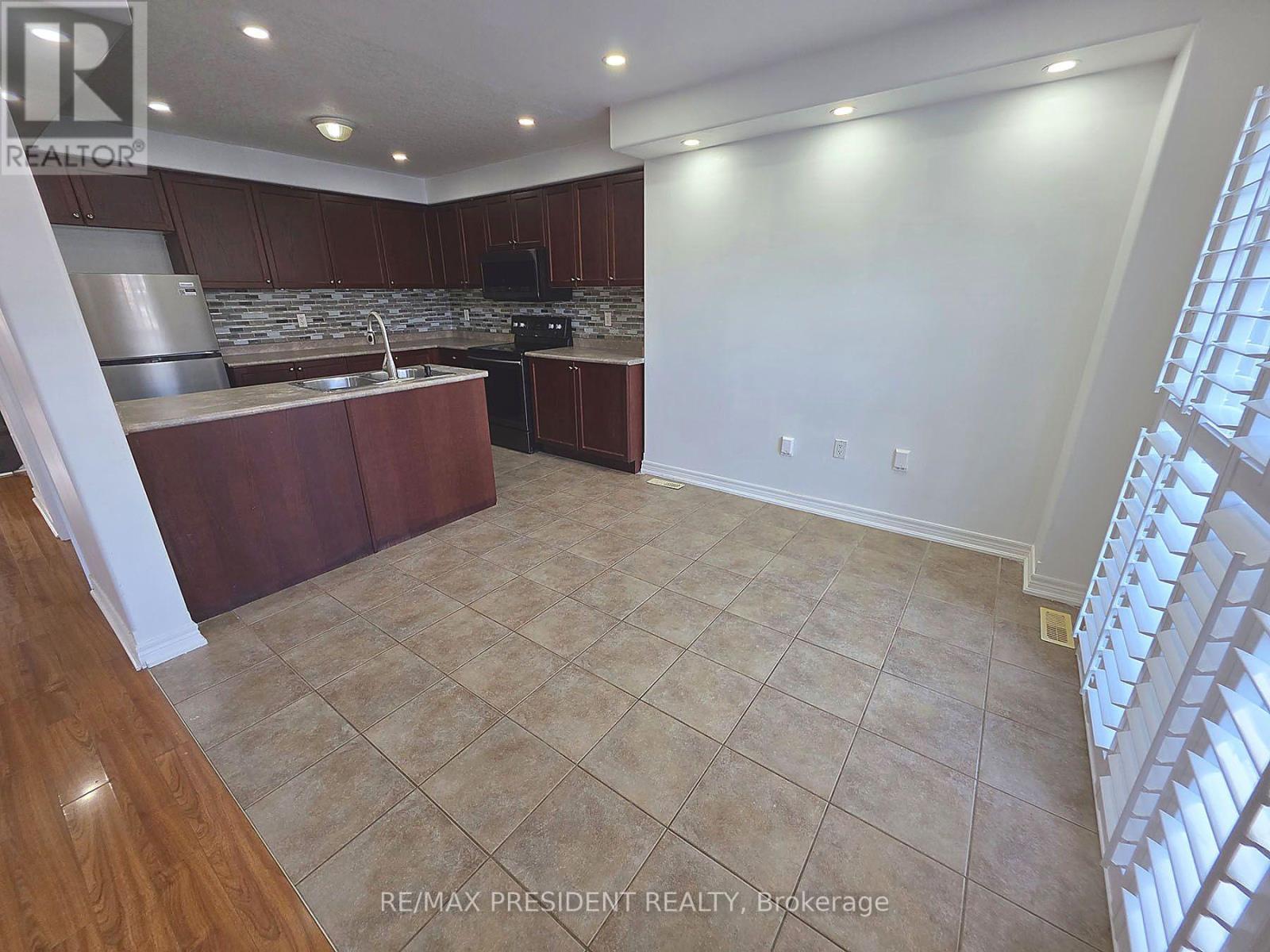 45 Lucas Crescent, Kawartha Lakes, Ontario  K9V 0C5 - Photo 11 - X14101114