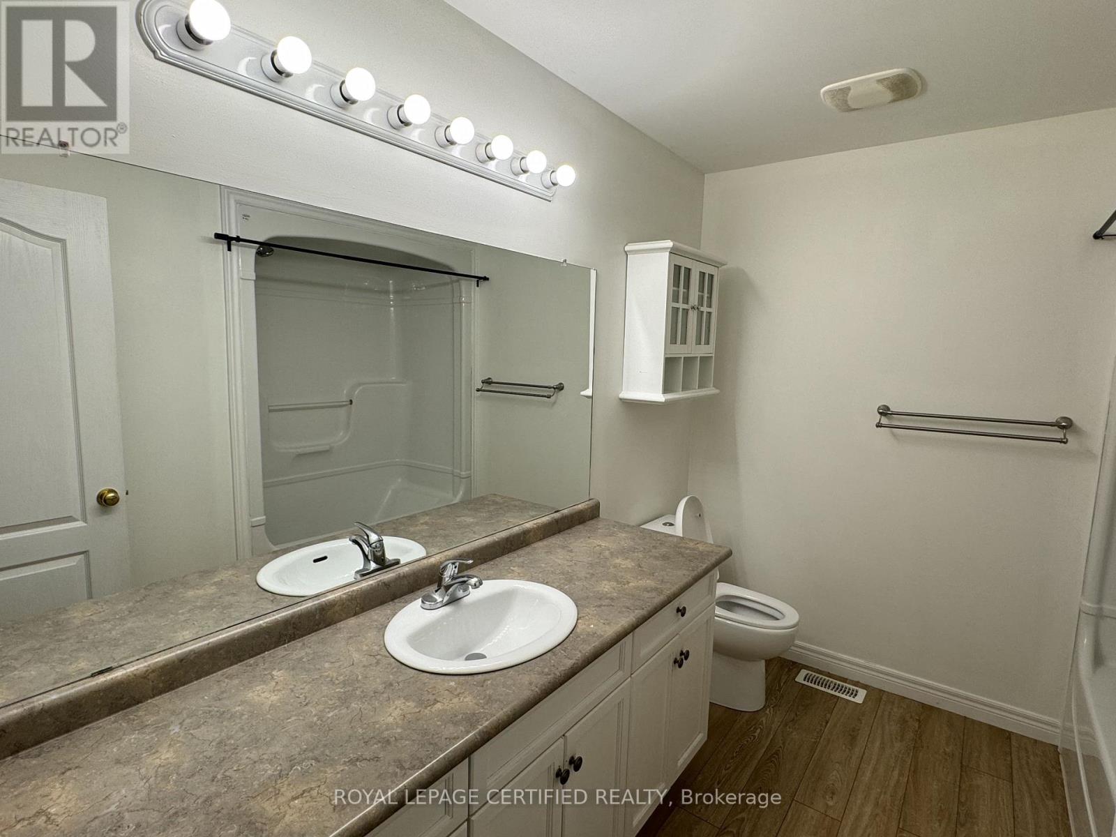 4422 Christopher Court, Lincoln, Ontario  L0R 1B5 - Photo 18 - X14101220