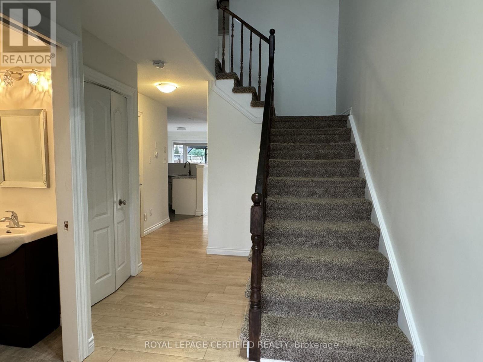 4422 Christopher Court, Lincoln, Ontario  L0R 1B5 - Photo 3 - X14101220