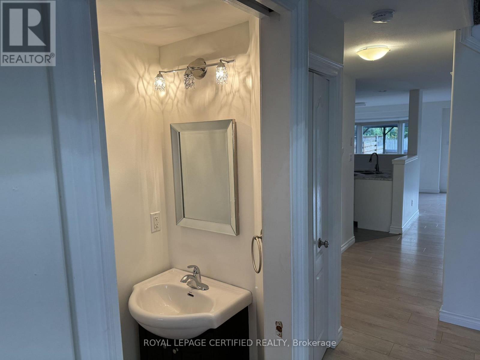4422 Christopher Court, Lincoln, Ontario  L0R 1B5 - Photo 4 - X14101220