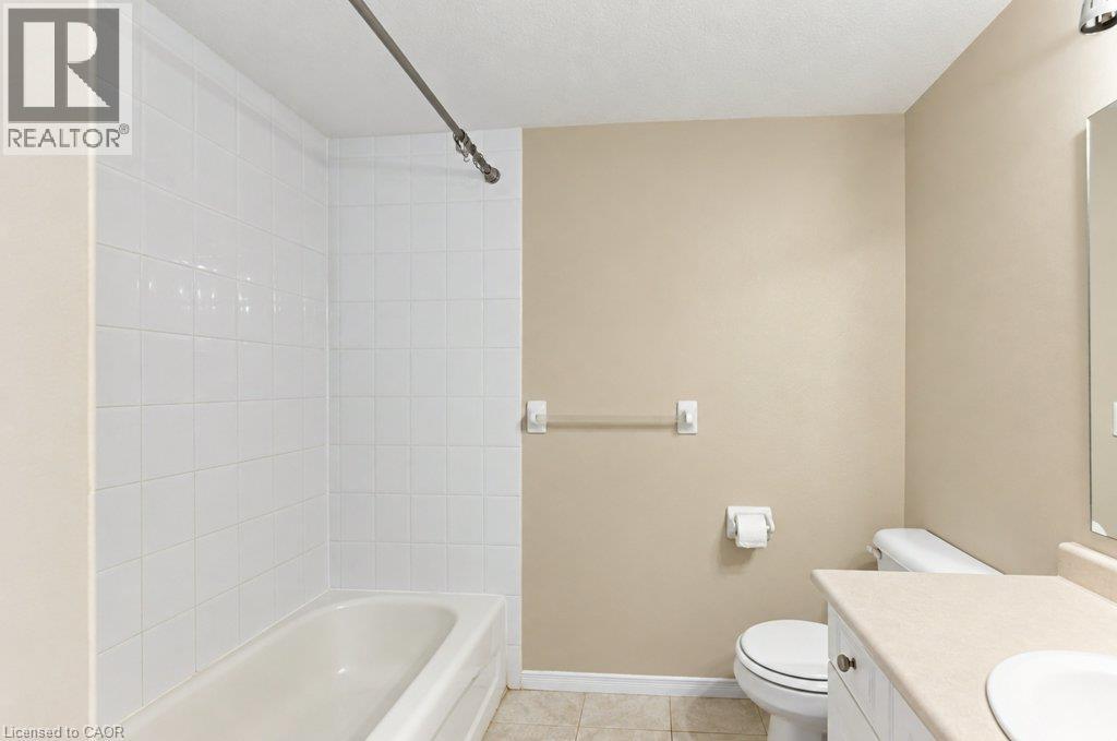 108 Periwinkle Street, Kitchener, Ontario N2E 4C7 - Photo 22 - 40857688