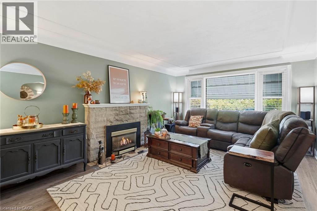 36 Pottruff Road, Hamilton, Ontario  L8H 2M1 - Photo 7 - 40866820