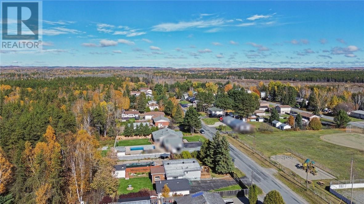 3261 Elm Street, Val Caron, Ontario  P3N 1G1 - Photo 76 - 2130917