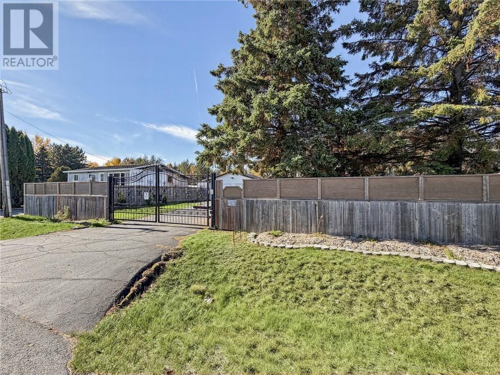 3261 Elm Street, Val Caron, Ontario  P3N 1G1 - Photo 67 - 2130917