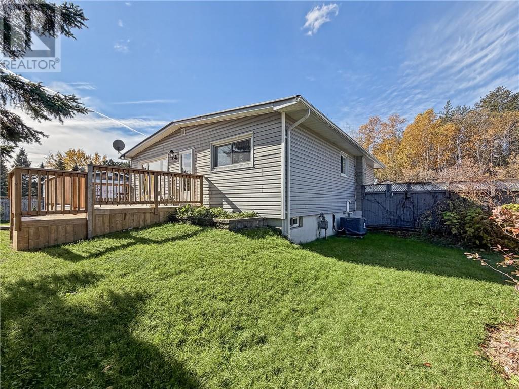 3261 Elm Street, Val Caron, Ontario  P3N 1G1 - Photo 59 - 2130917