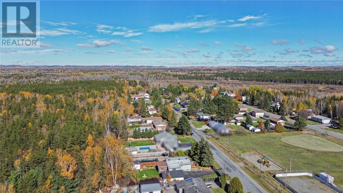 3261 Elm Street, Val Caron, Ontario  P3N 1G1 - Photo 77 - 2130917