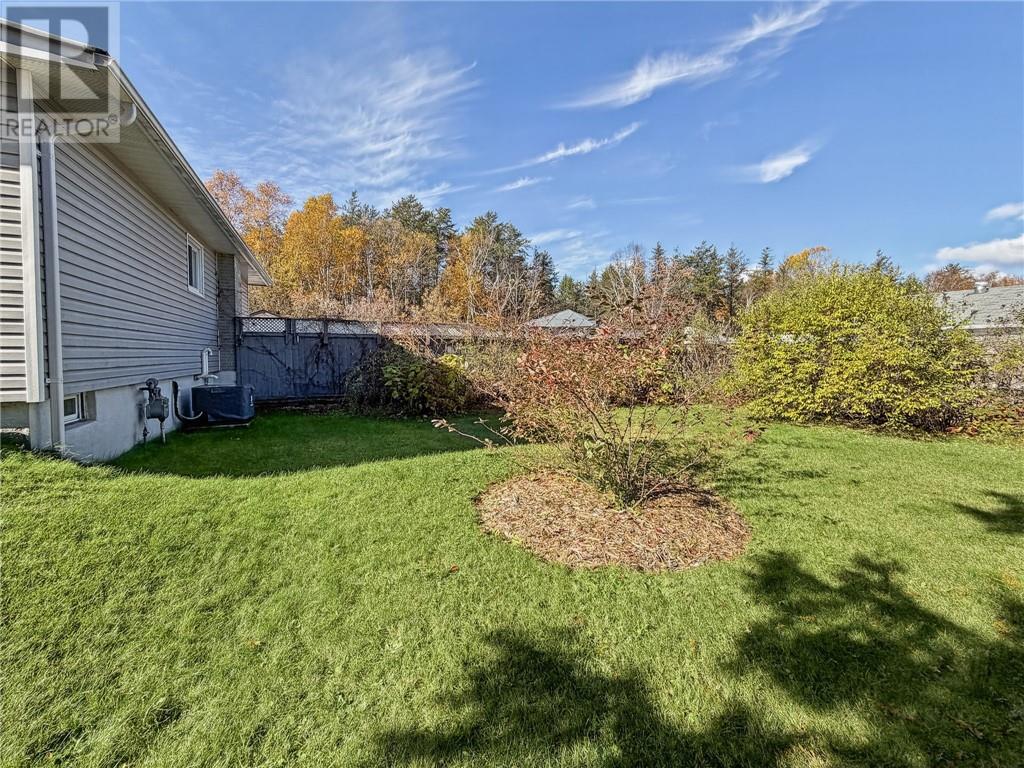 3261 Elm Street, Val Caron, Ontario  P3N 1G1 - Photo 60 - 2130917