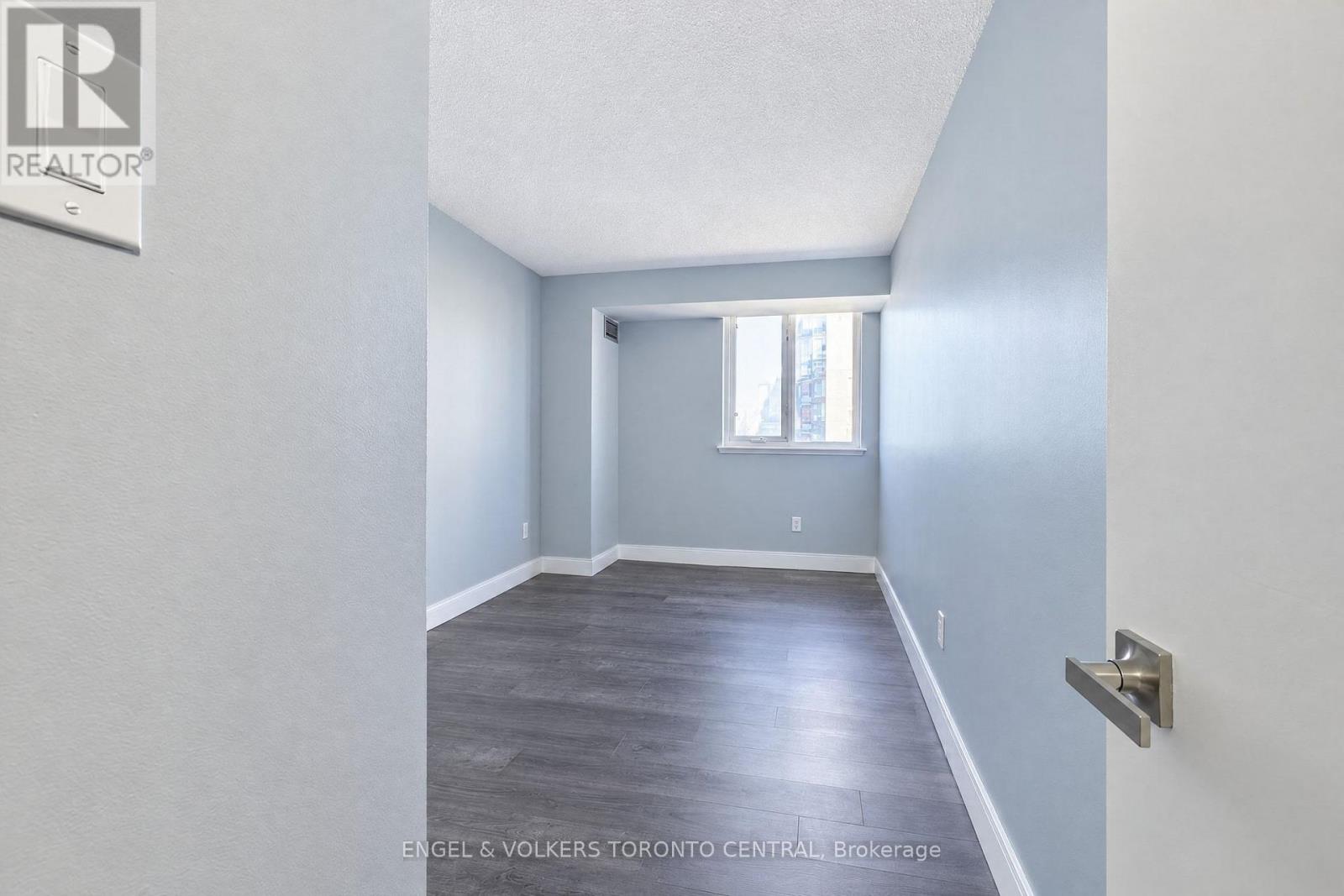 606 - 15 Sewells Road, Toronto, Ontario  M1B 3V7 - Photo 30 - E13238012