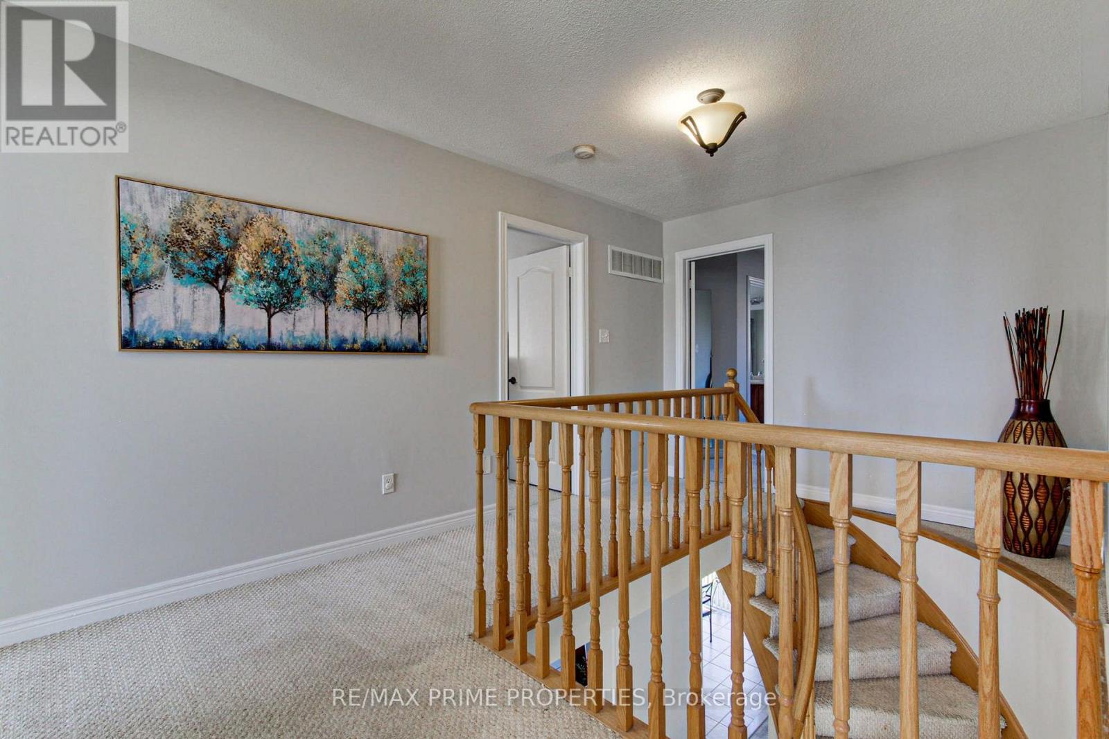 64 Ian Drive, Georgina, Ontario  L4P 4G3 - Photo 12 - N13877220