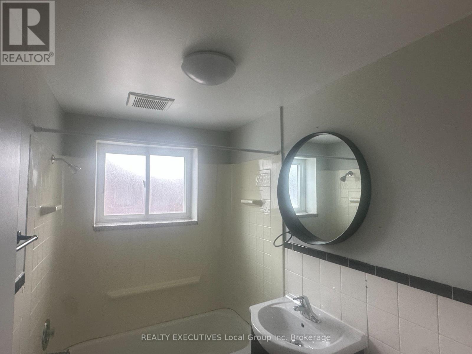 14 Milford Crescent, North Bay (Ferris), Ontario  P1A 1M3 - Photo 37 - X14101536