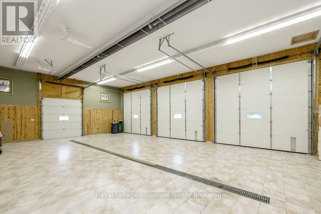 1000 Lawson Road, Tiny, Ontario  L0L 1P0 - Photo 48 - S14101252